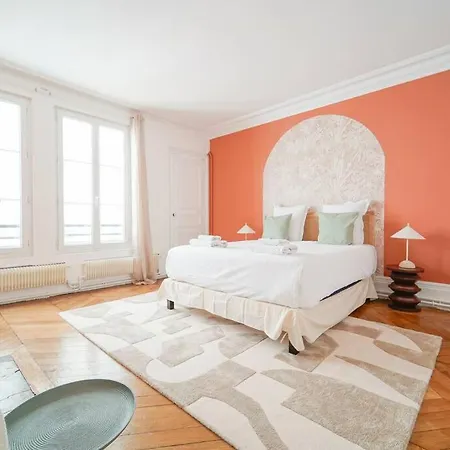 Charmant Et Spacieux Opera Bastille Párizs