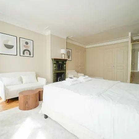 Charmant Et Spacieux Opera Bastille