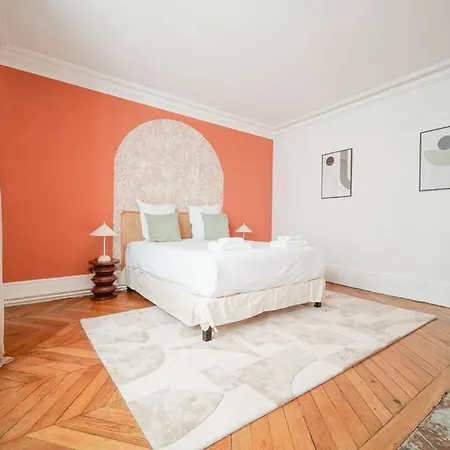 Charmant Et Spacieux Opera Bastille Párizs